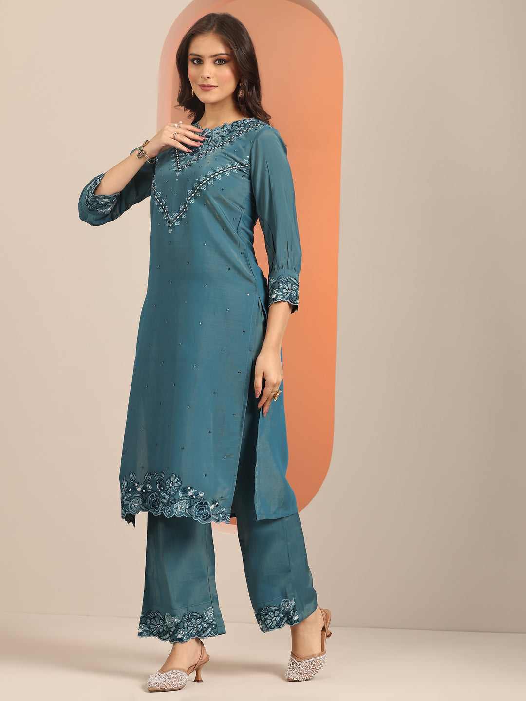  Blue Embroidered Silk Blend Straight Suit Set With Dupatta 