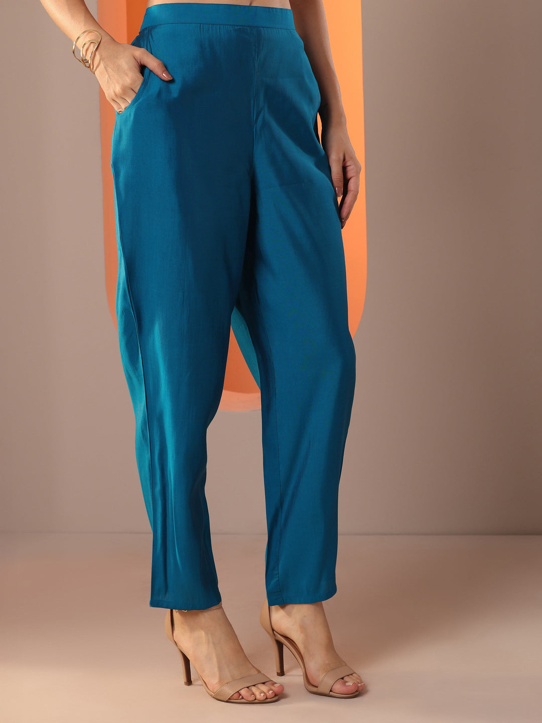  Blue Embroidered Silk Blend Straight Suit Set With Dupatta 
