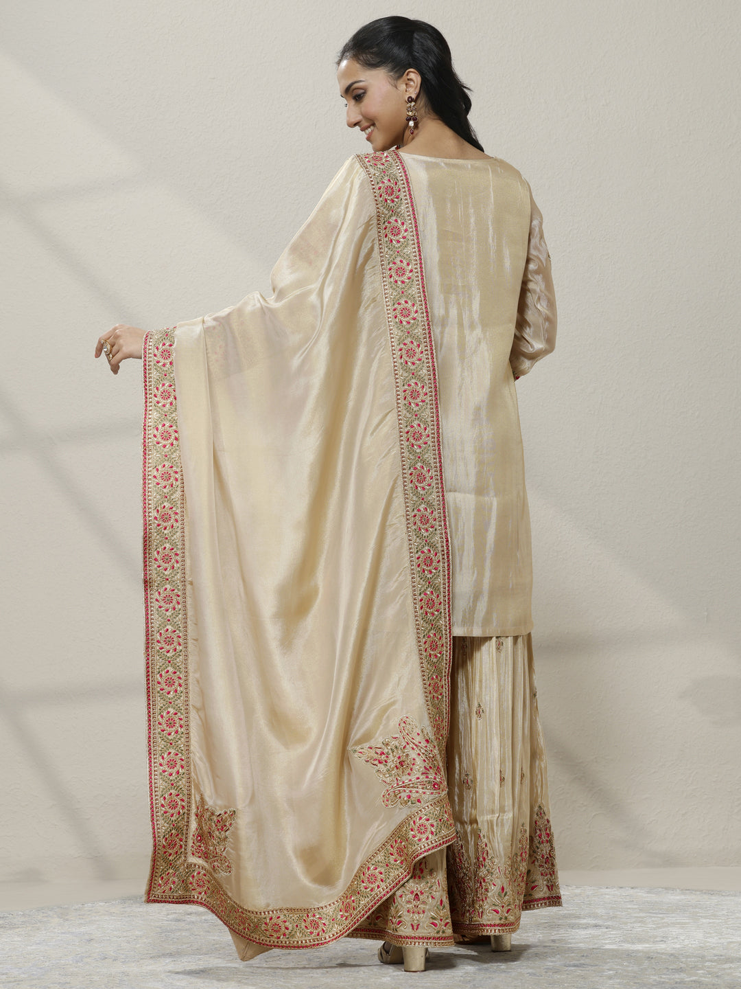  Libas Art Embroidered Silk Blend Straight Suit Set With Dupatta 