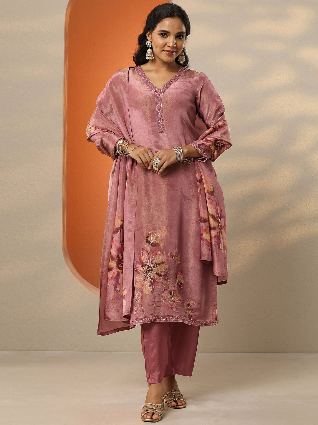  Pink Embroidered Silk Blend Straight Suit Set With Dupatta 