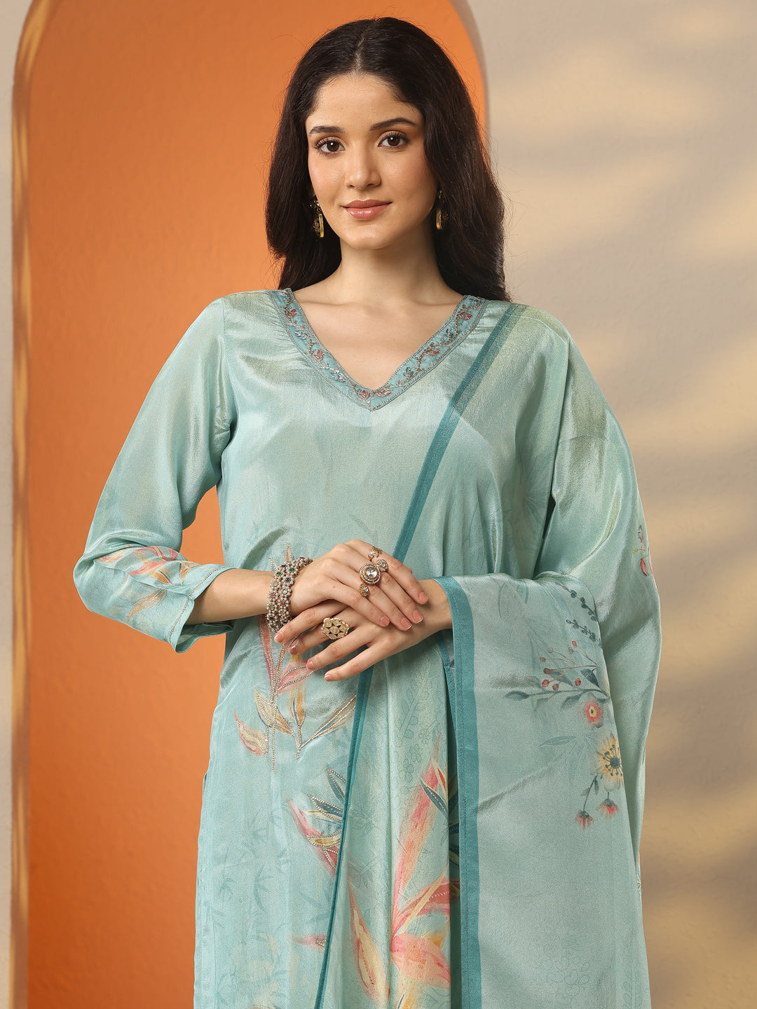  Green Printed Silk Blend Straight Suit Set With Dupatta 