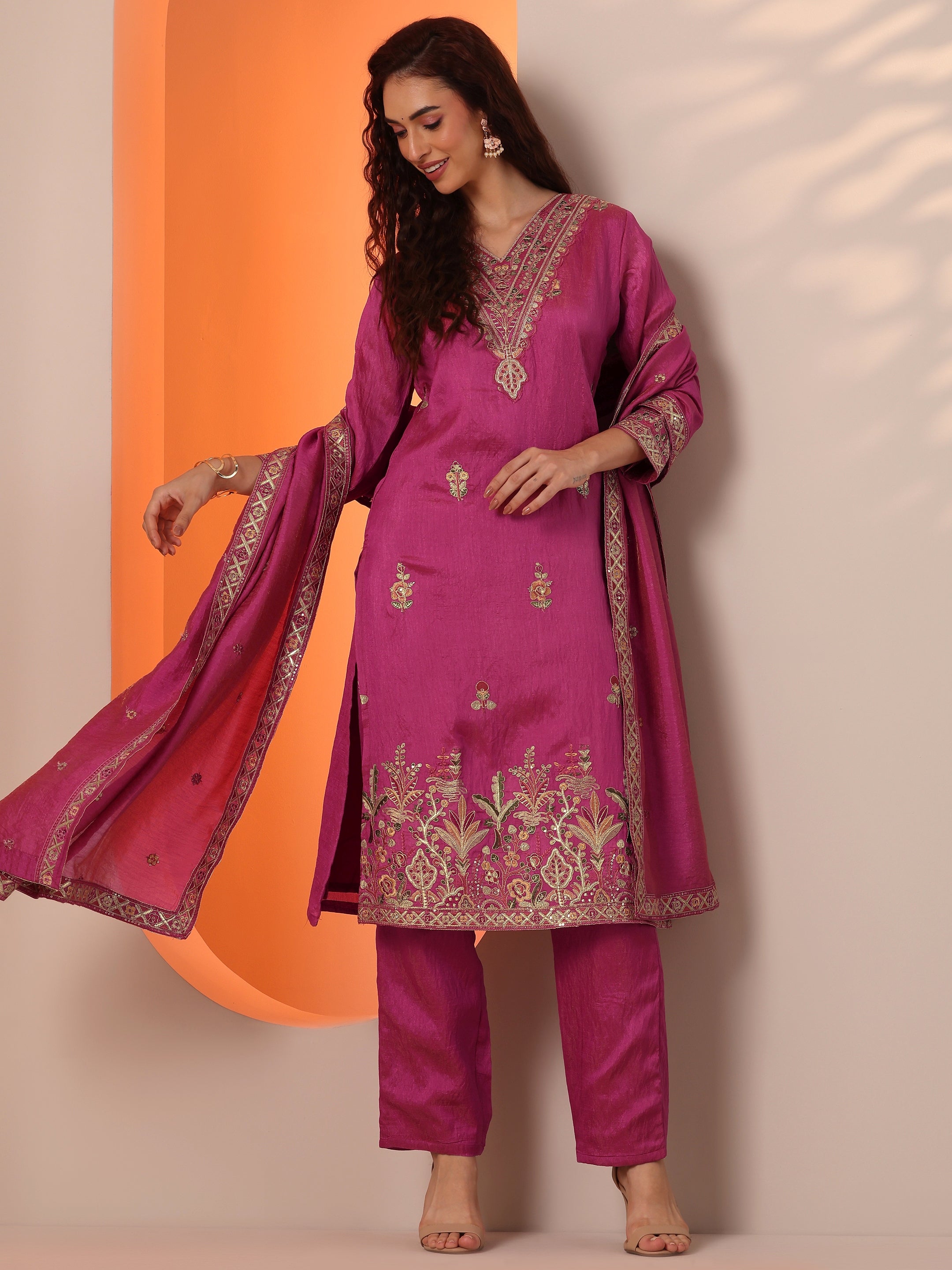 libas Pink Embellished Silk Blend Straight Suit Set With Dupatta-picture-20