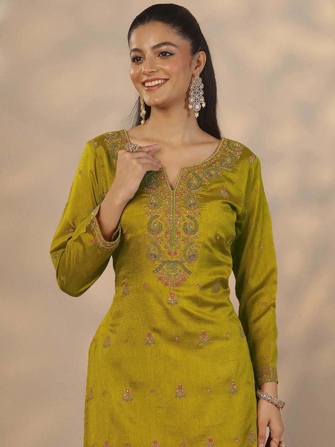  Libas Art Green Embroidered Silk Blend Straight Suit Set With Dupatta 
