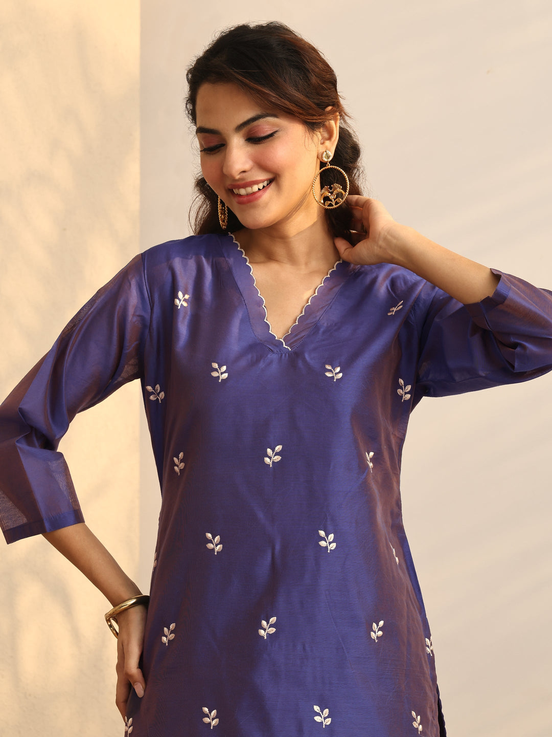  Purple Embroidered Silk Blend Straight Suit Set With Dupatta 