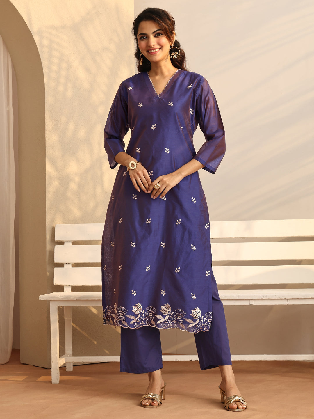  Purple Embroidered Silk Blend Straight Suit Set With Dupatta 