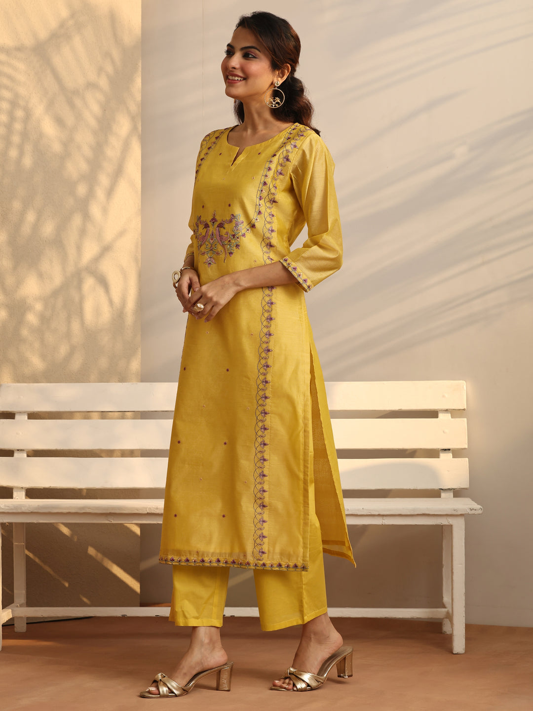  Yellow Embroidered Silk Blend Straight Suit Set With Dupatta 