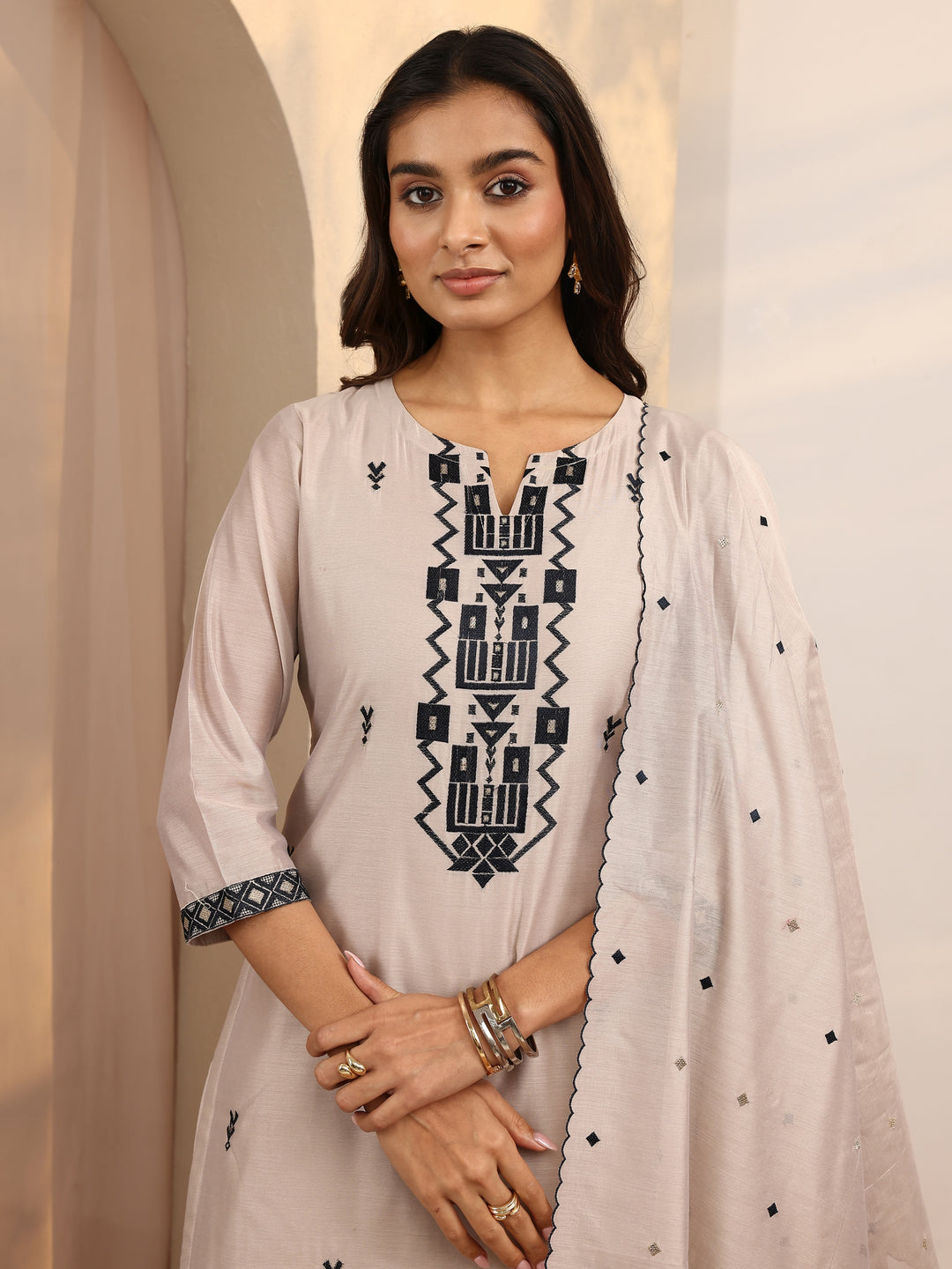  Beige Embroidered Silk Blend Straight Suit Set With Dupatta 