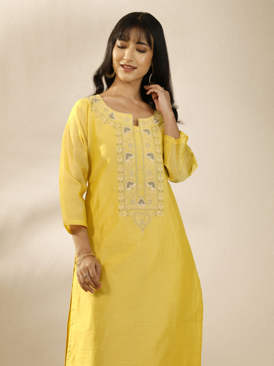  Yellow Embroidered Silk Blend Straight Suit Set With Dupatta 