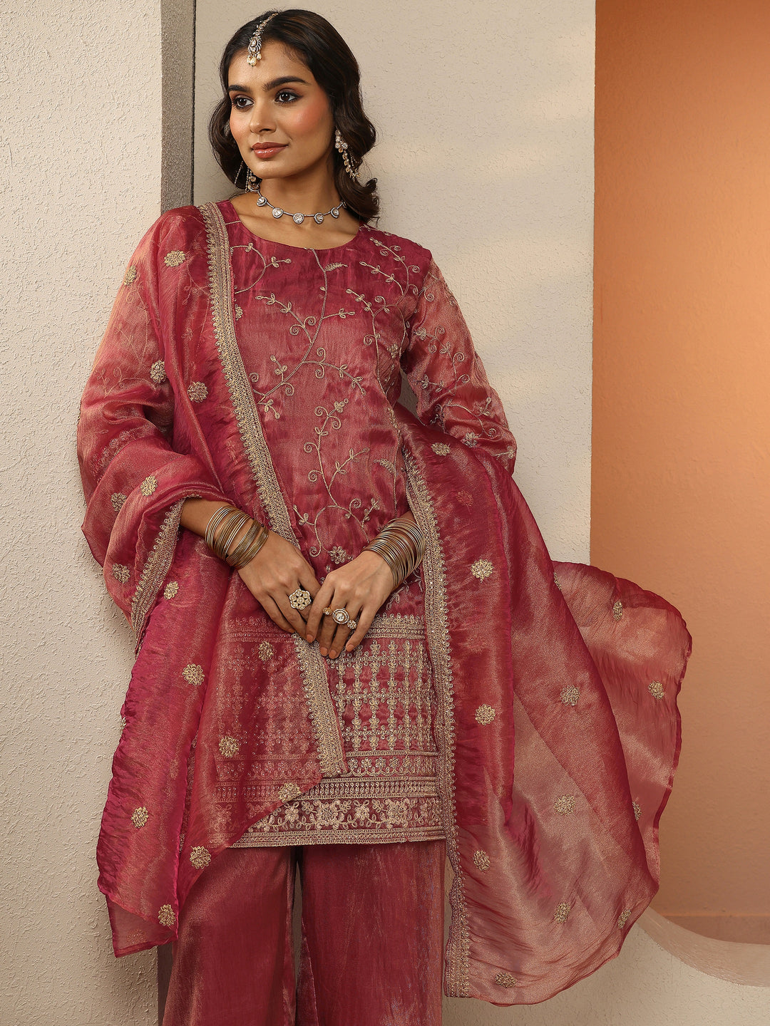 Libas Art Pink Embroidered Organza Straight Suit Set With Dupatta