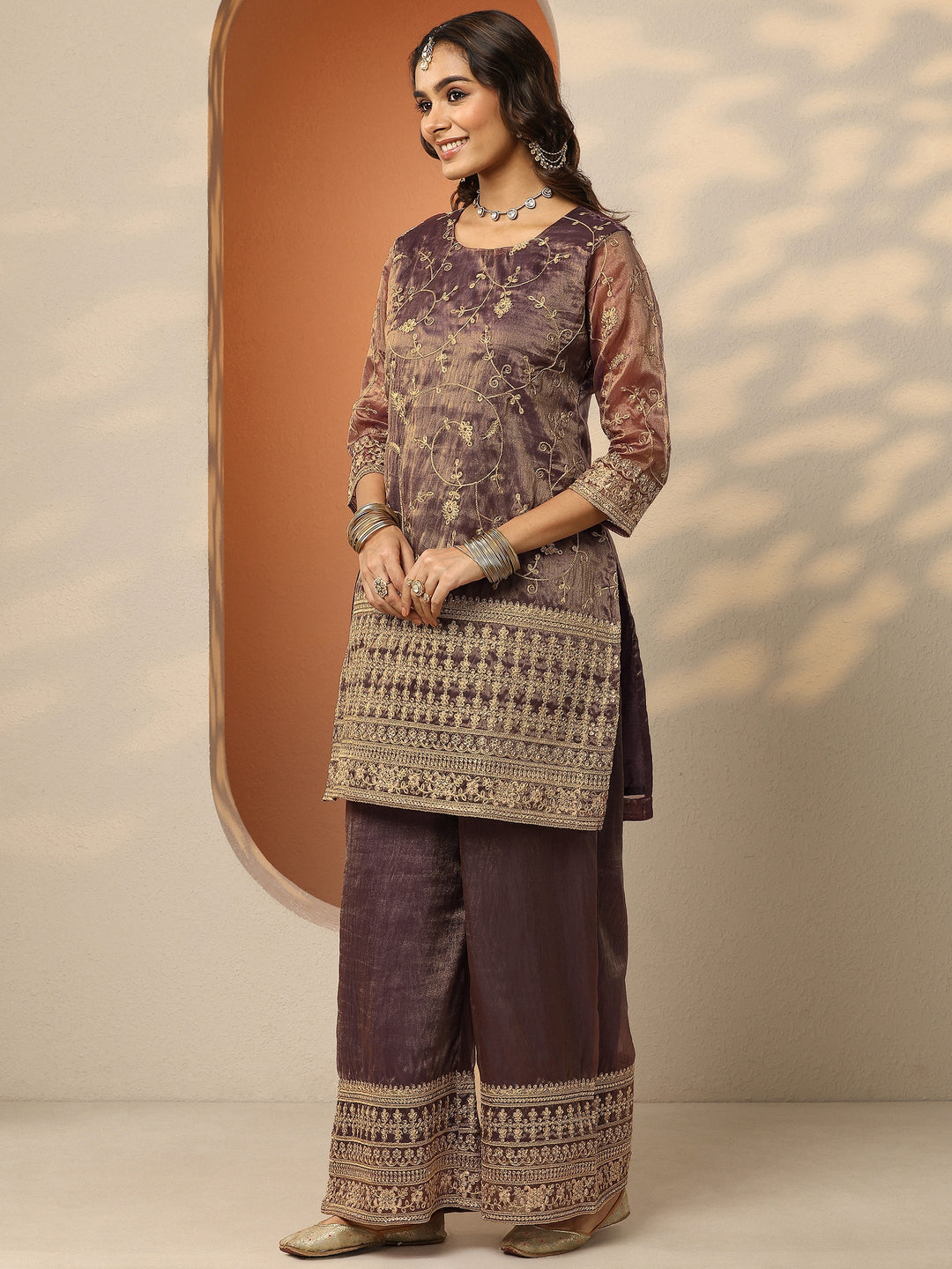  Libas Art Pink Embroidered Organza Straight Suit Set With Dupatta 