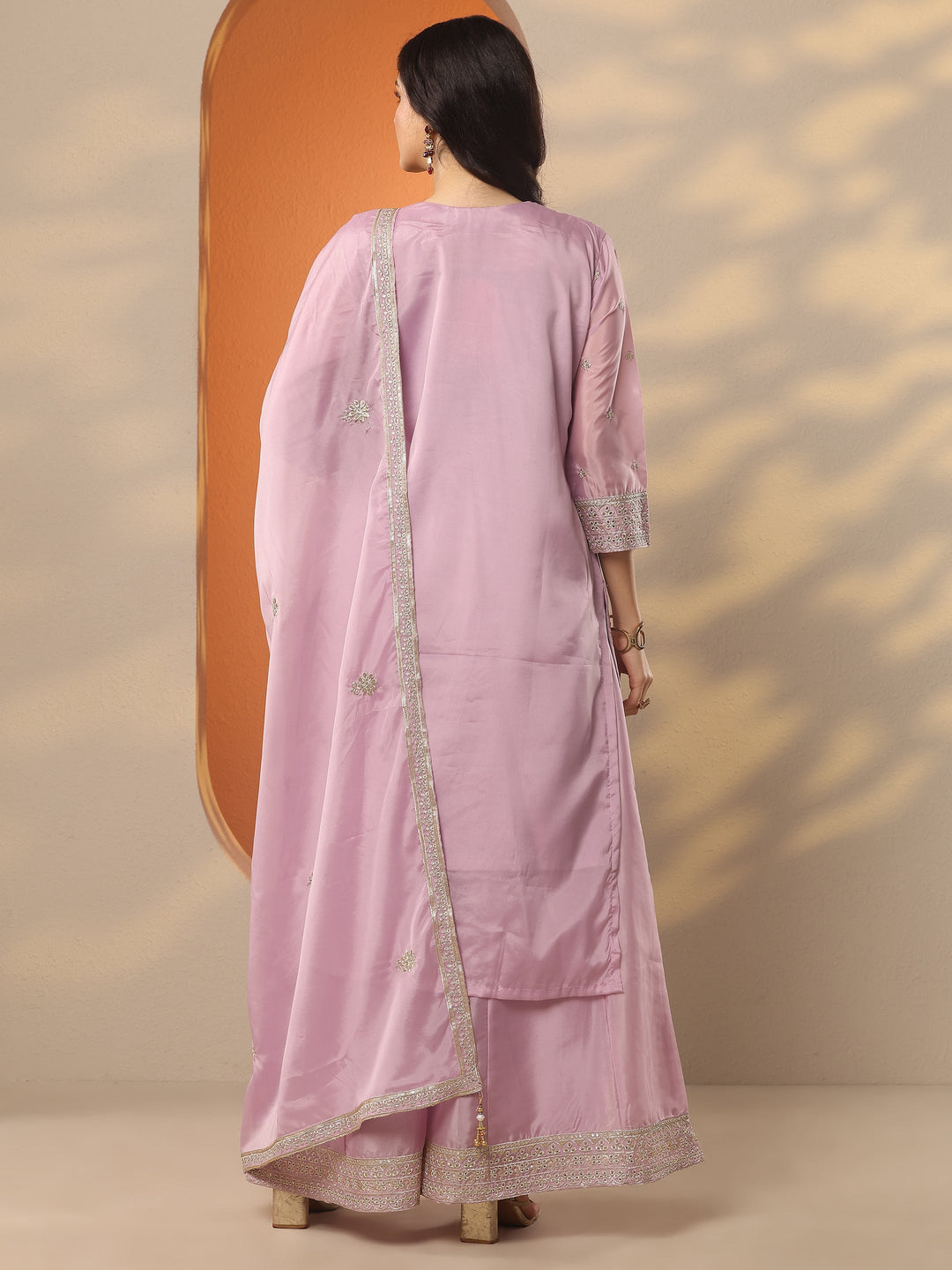  Libas Art Lavender Embroidered Organza Straight Suit Set With Dupatta 