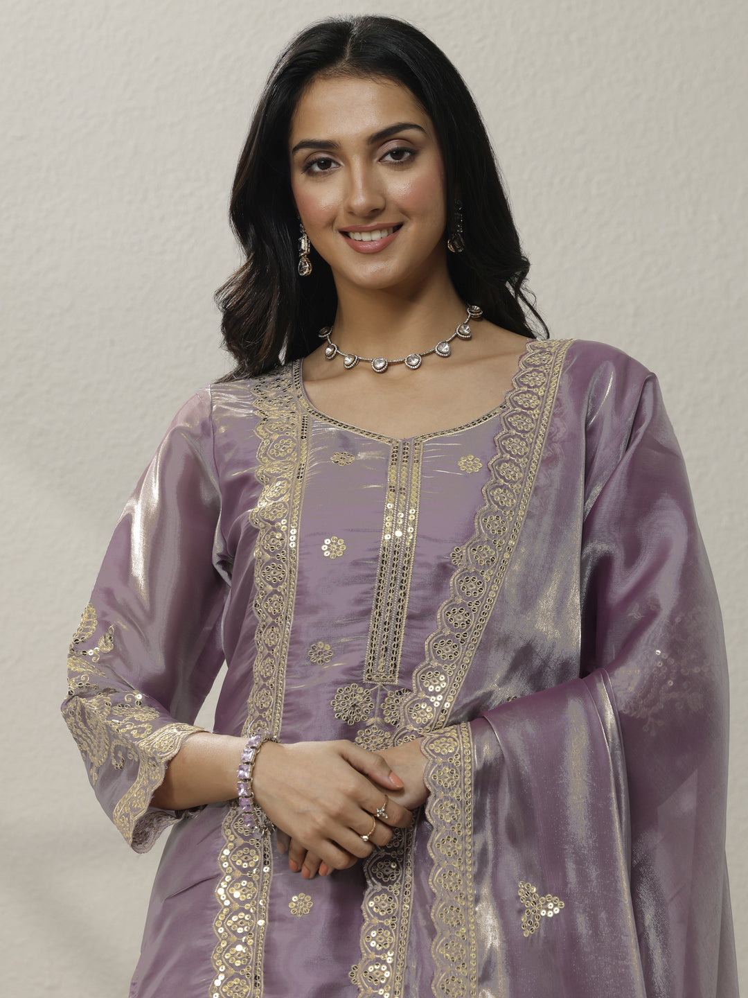  Lavender Embroidered Organza Straight Suit Set With Dupatta 