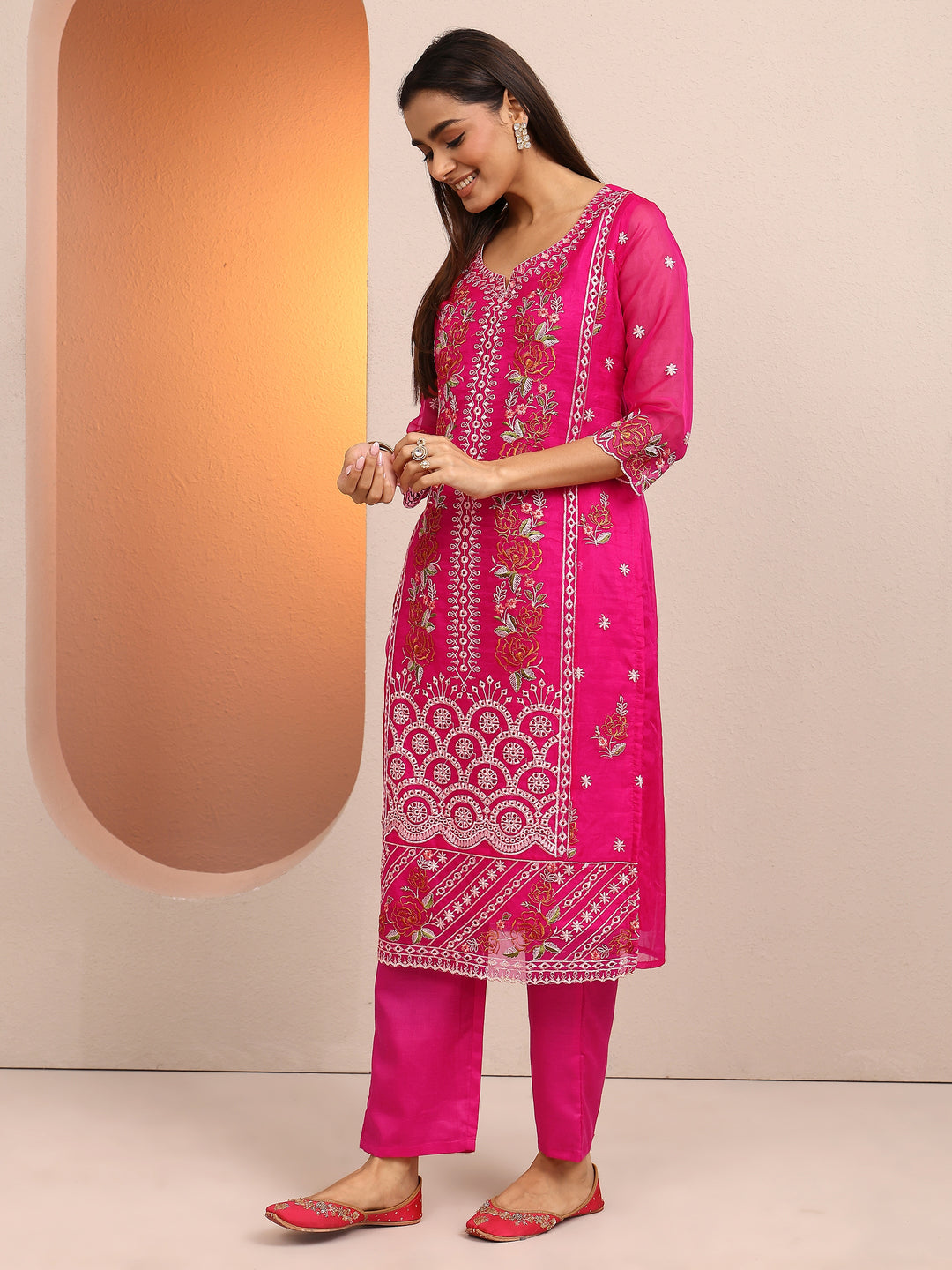  Pink Embroidered Organza Straight Suit Set With Dupatta 
