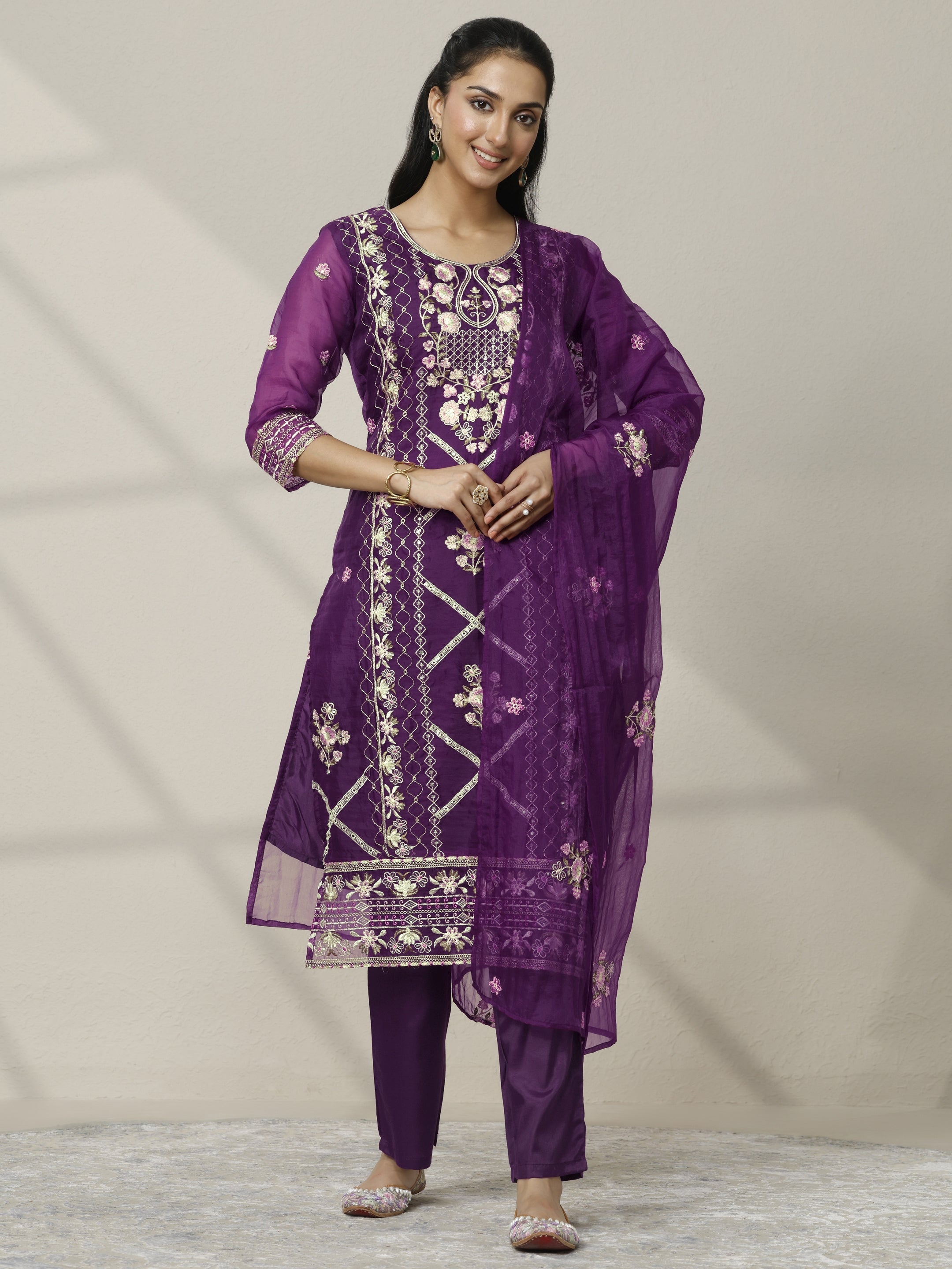 Purple Embroidered Organza Straight Suit Set With Dupatta-image-36