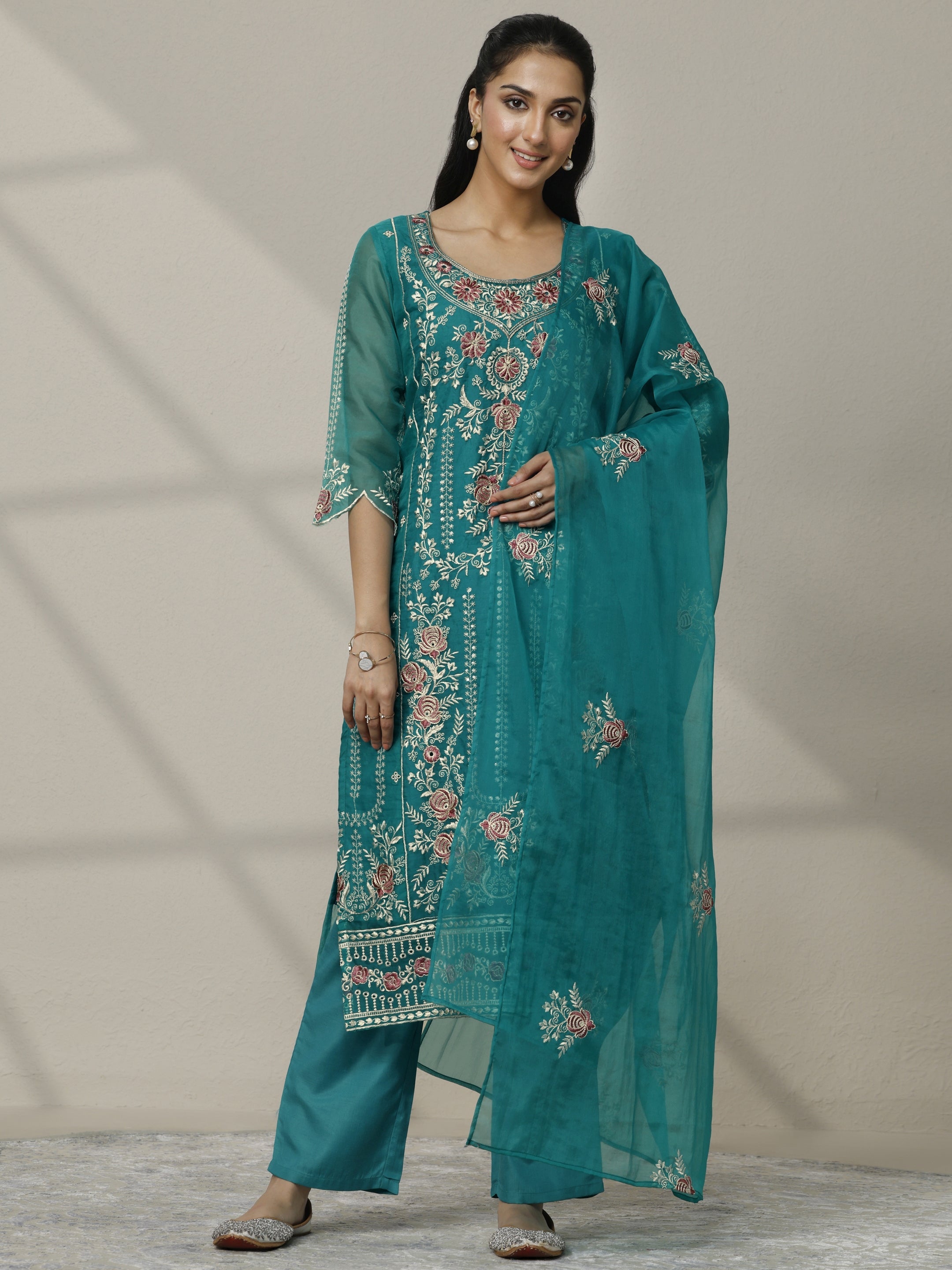 libas Green Embroidered Organza Straight Suit Set With Dupatta-picture-53