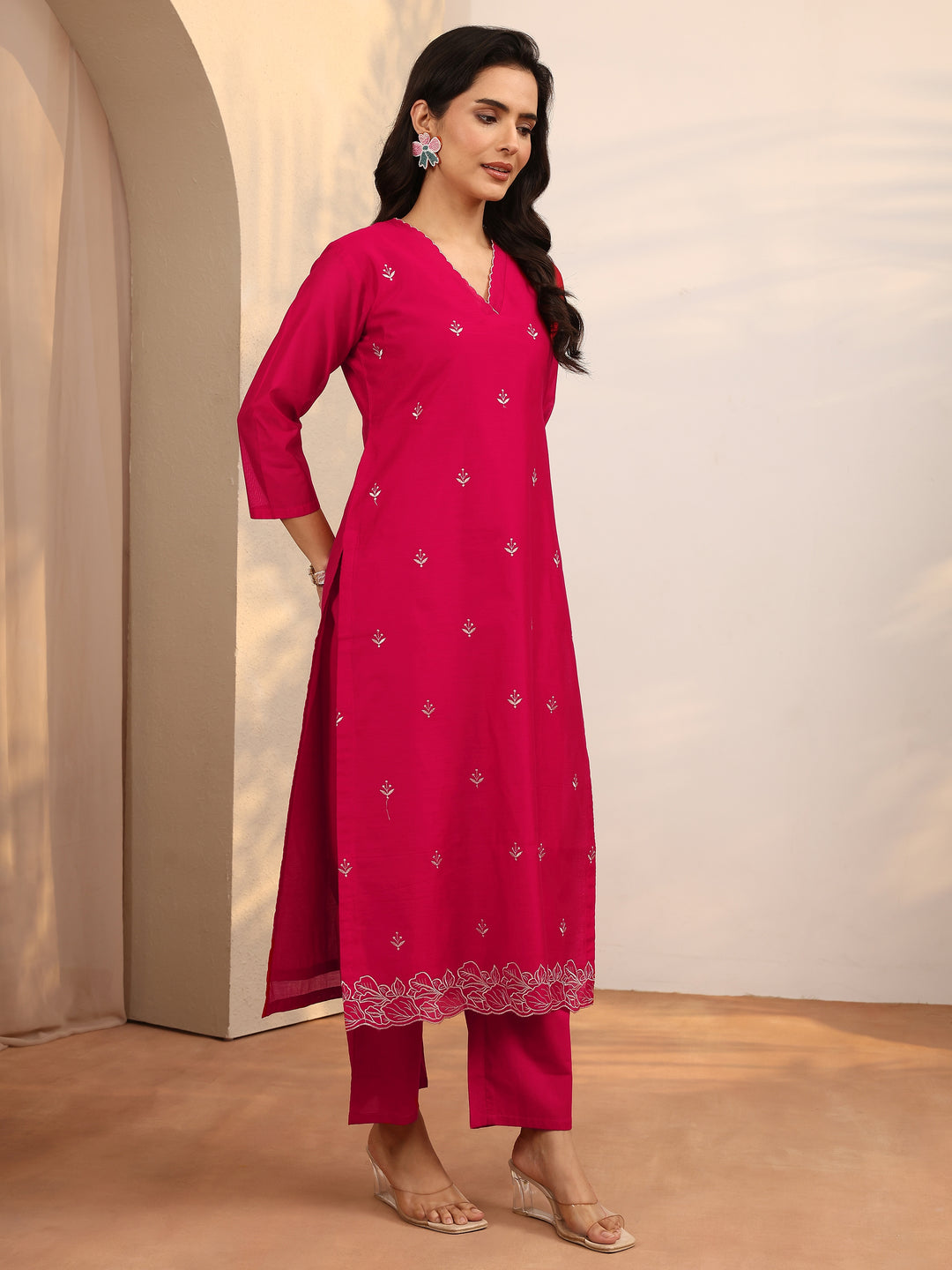  Pink Embroidered Silk Blend Straight Suit Set With Dupatta 
