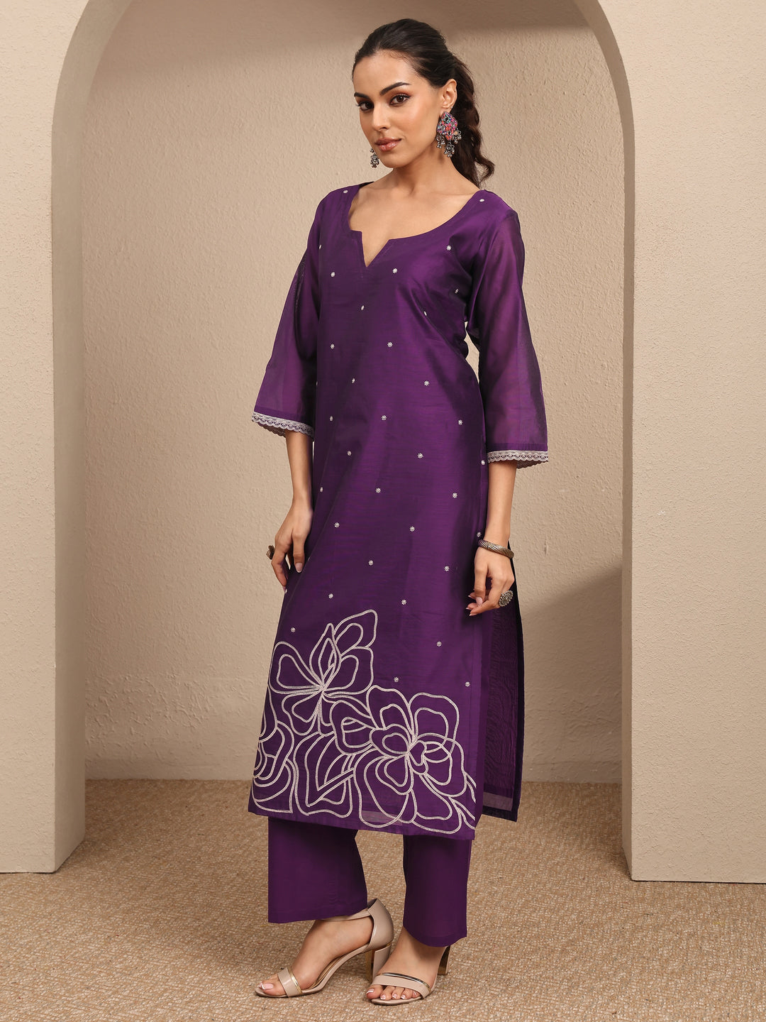  Purple Embroidered Silk Blend Straight Suit Set With Dupatta 