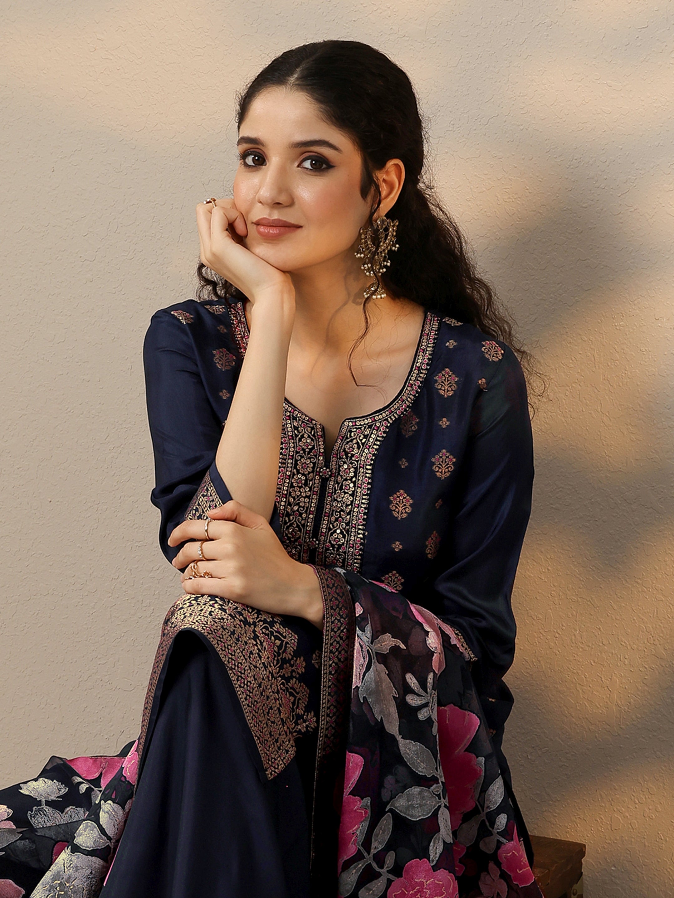 Navy Blue Woven Design Silk Blend Straight Suit Set With Dupatta-image-18