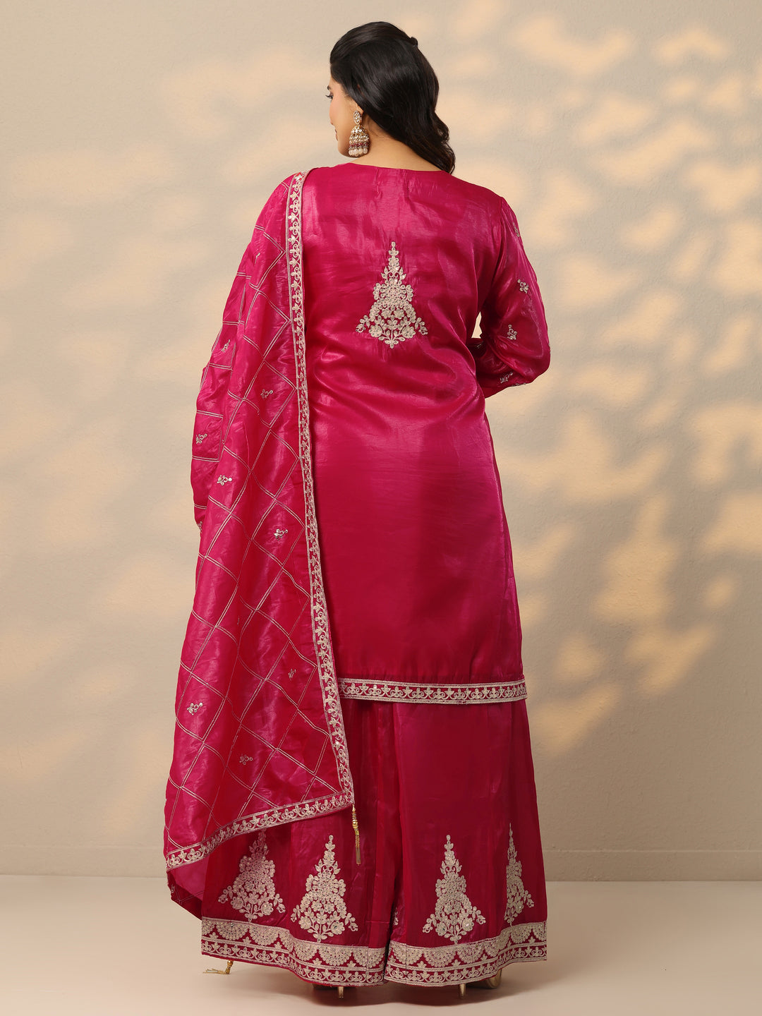  Libas Art Pink Embroidered Organza Straight Suit Set With Dupatta 