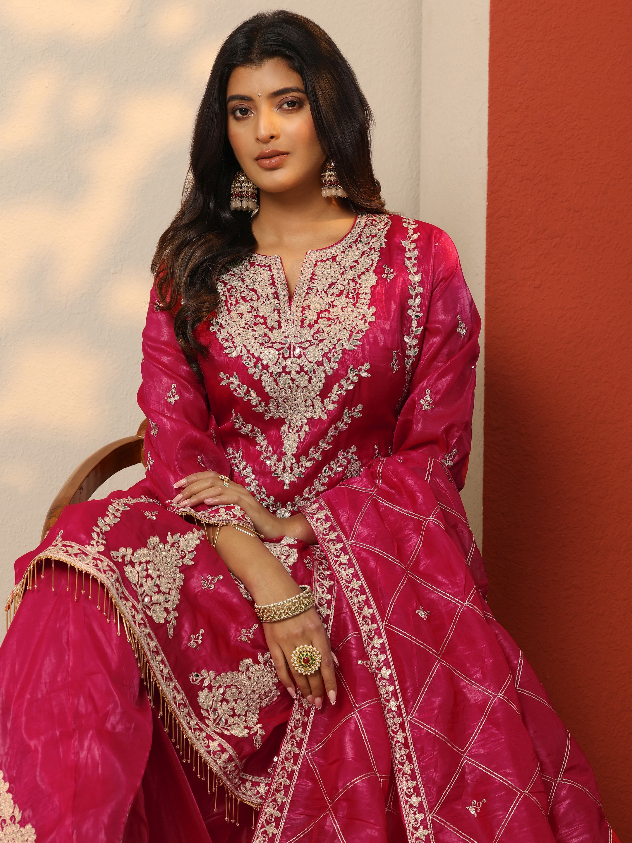 Libas Art Pink Embroidered Organza Straight Suit Set With Dupatta-image-47