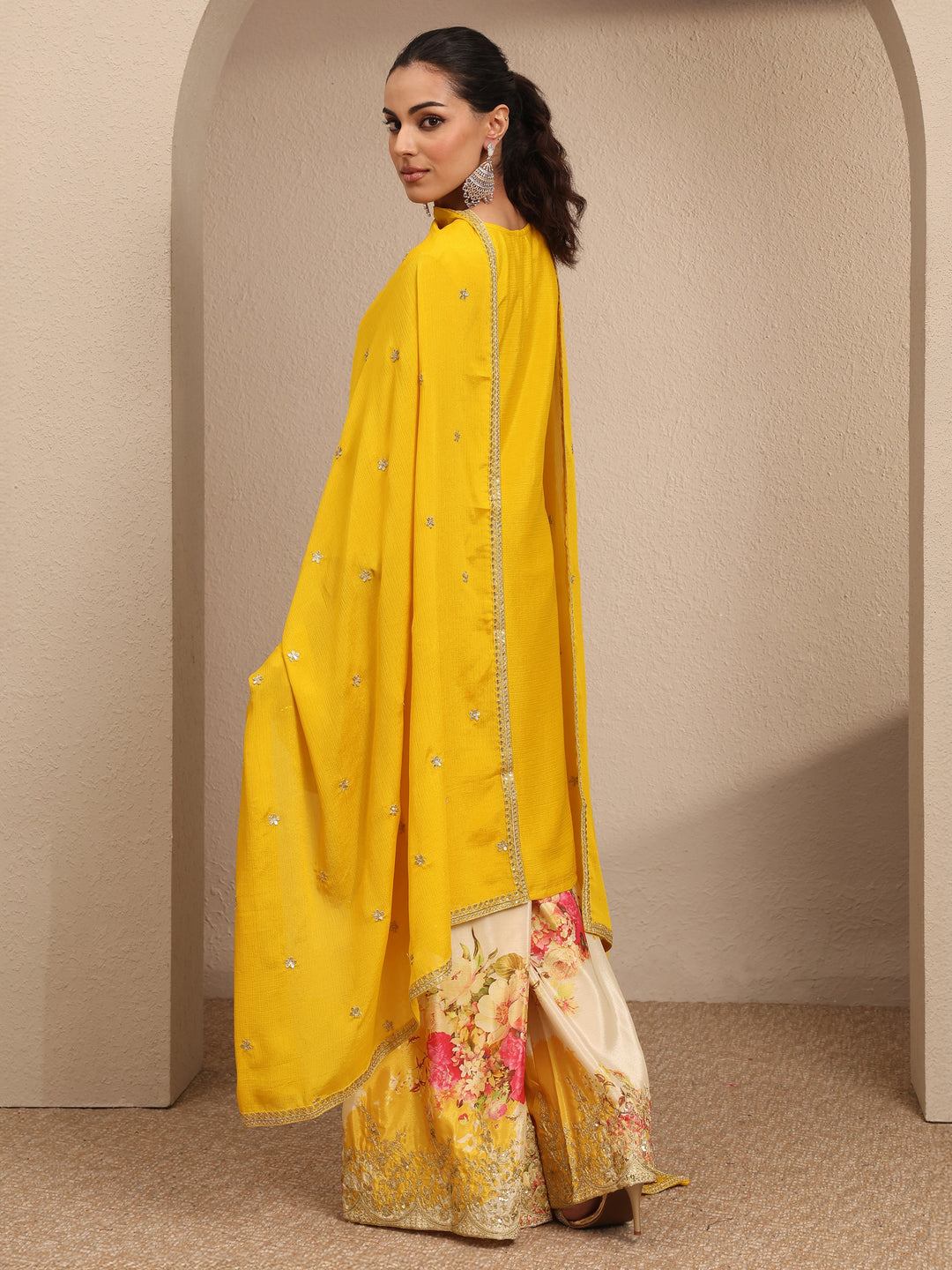  Yellow Embroidered Chinon Straight Suit Set With Dupatta 