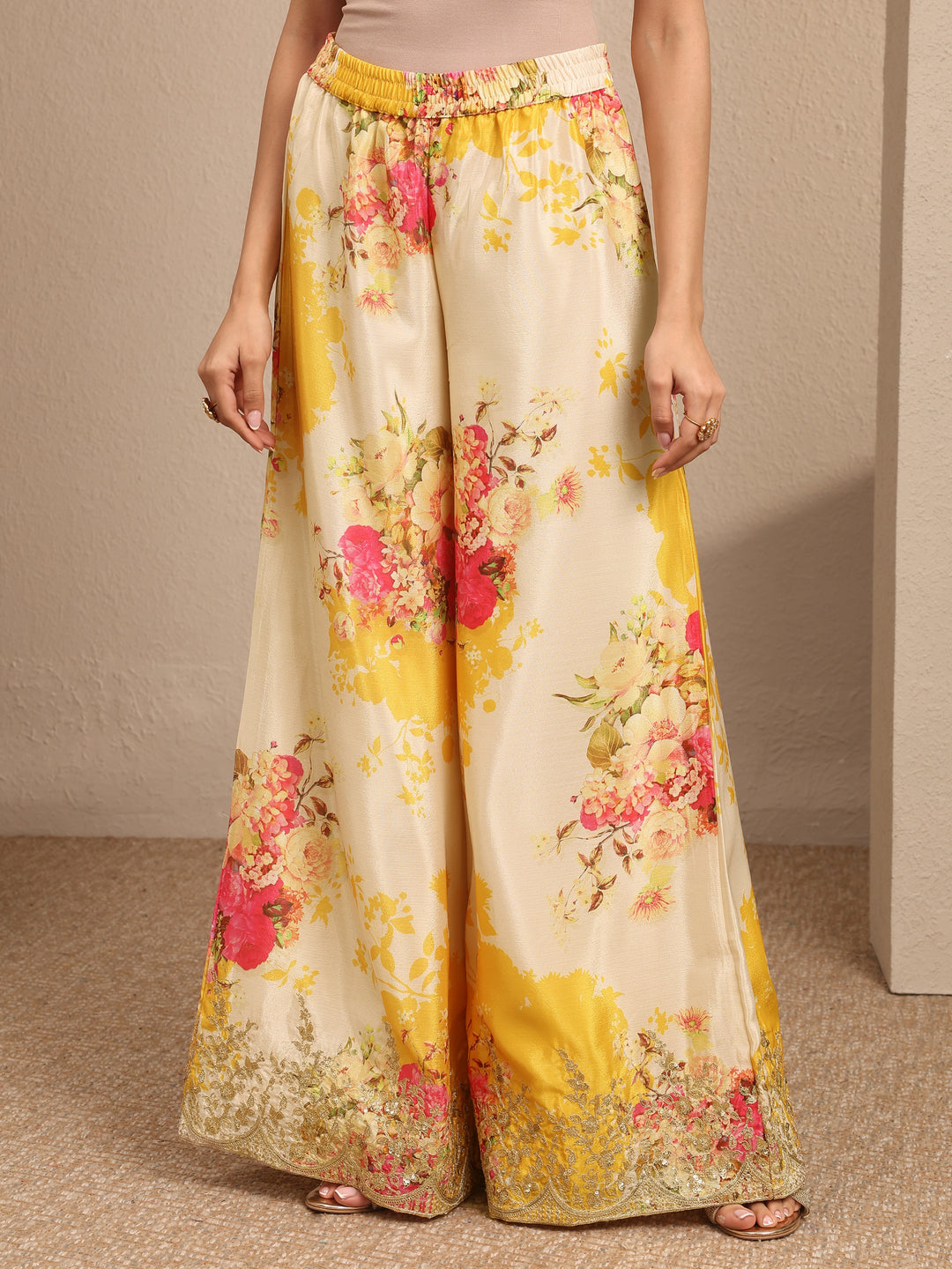  Yellow Embroidered Chinon Straight Suit Set With Dupatta 