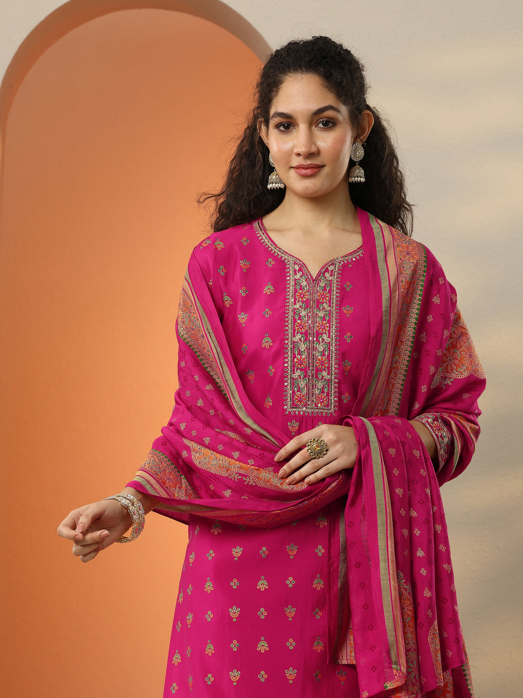  Pink Printed Silk Blend  Straight Suit Set With Dupatta 