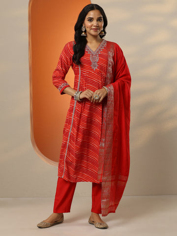 Orange Printed Silk blend Straight Suit Set With Dupatta