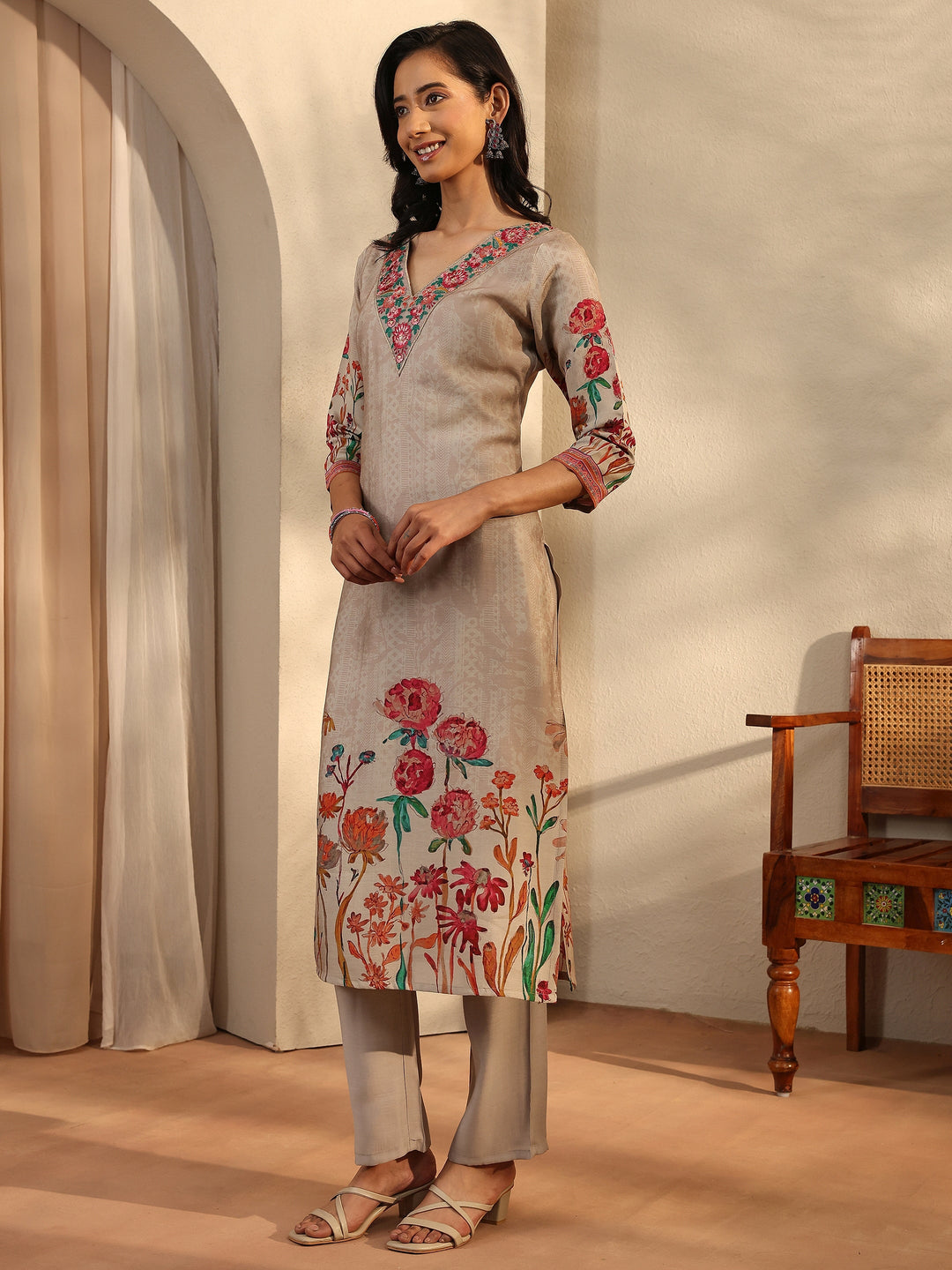  Beige Printed Silk Blend Straight Suit Set With Dupatta 