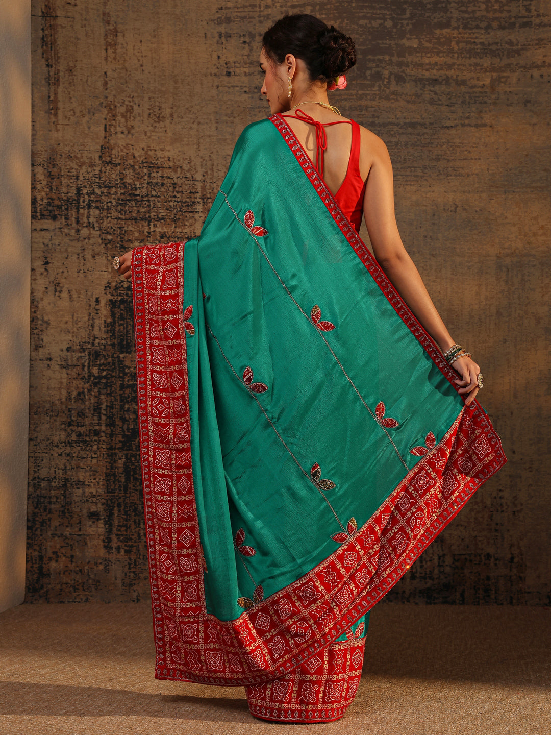  Green Bandhani Embellished Silk Blend Saree With Unstitched Blouse Piece 