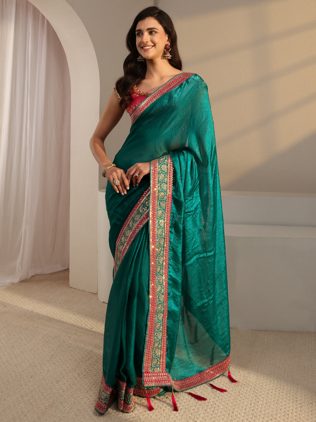  Green Solid Tissue Saree With Unstitched Blouse Piece 