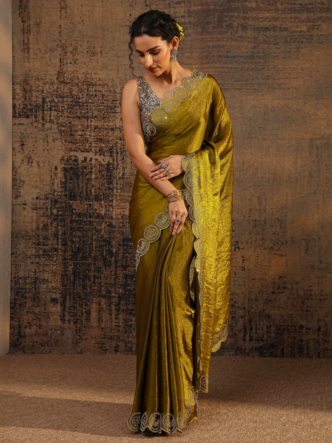  Olive Solid Tissue Saree With Unstitched Blouse Piece 