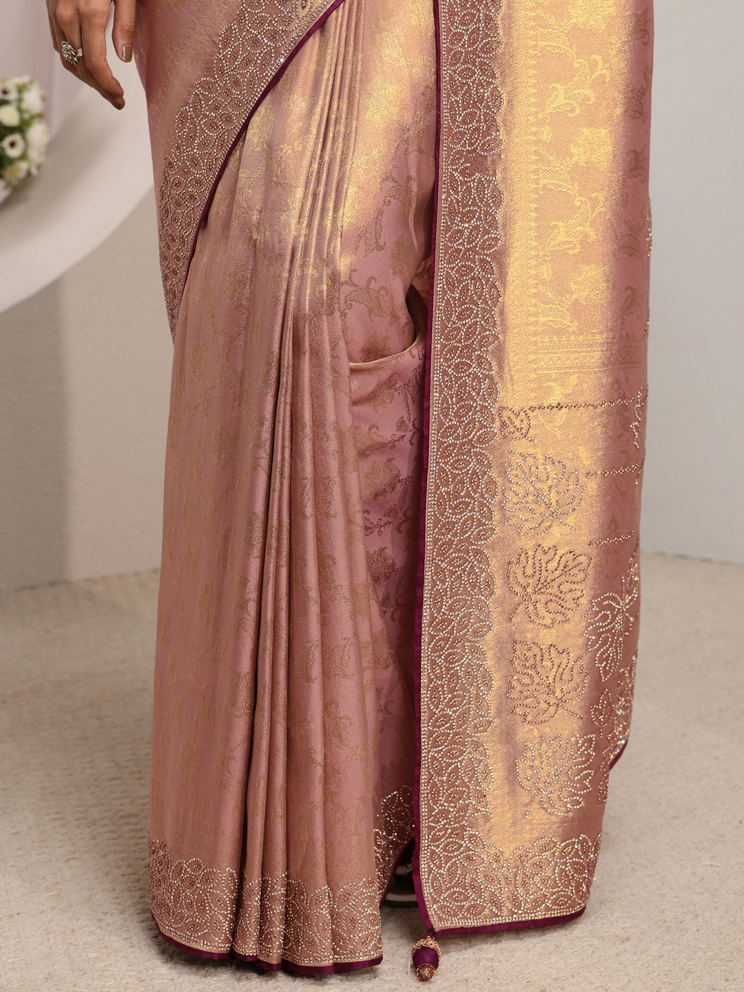  Libas Art Lavender Floral Woven Design Silk Blend Saree With Unstitched Blouse Piece 