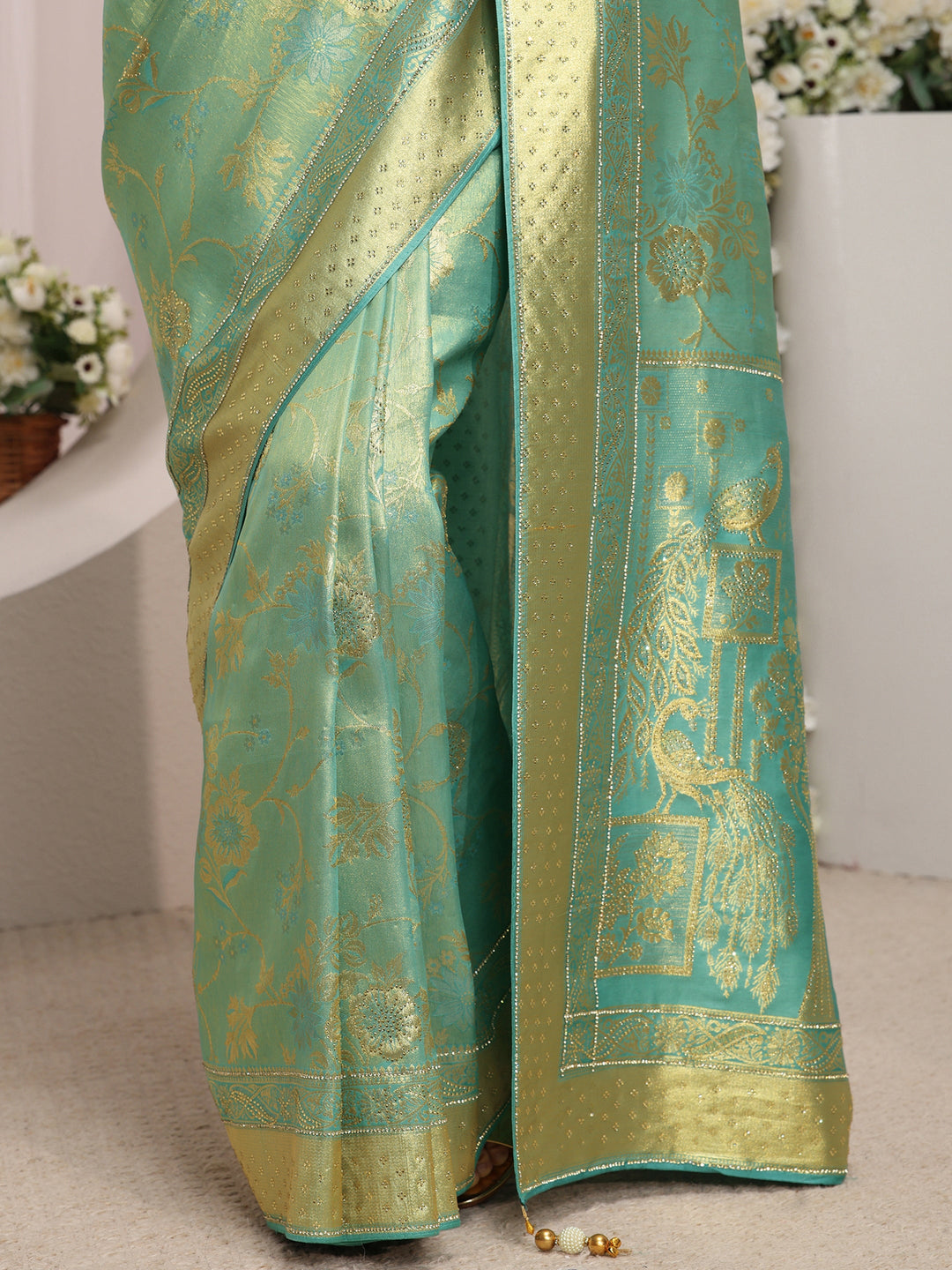  Green Floral Woven Design Silk Blend Saree With Unstitched Blouse Piece 