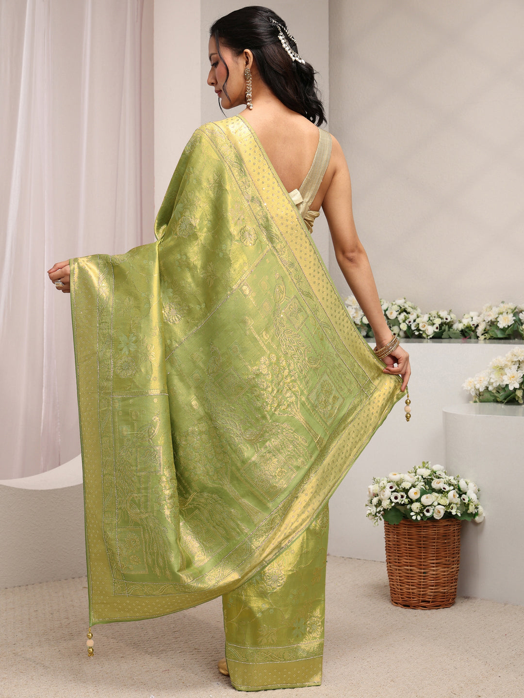  Green Floral Woven Design Silk Blend Saree With Unstitched Blouse Piece 