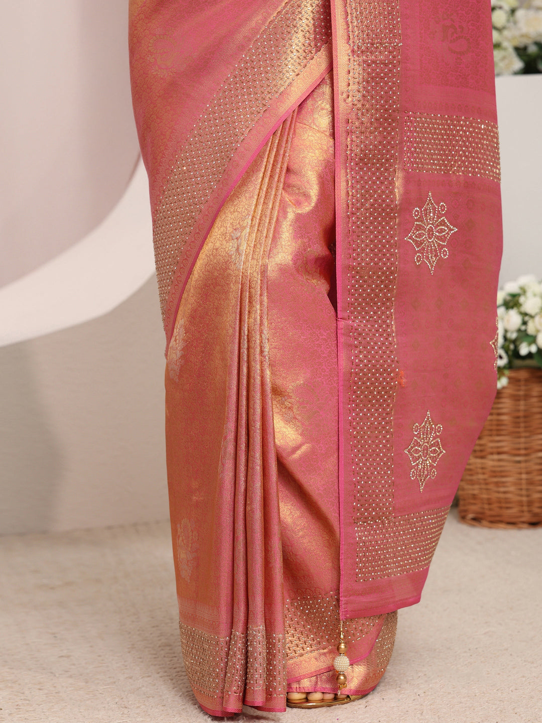  Libas Pink Ethnic Woven Design Silk Blend Saree With Unstitched Blouse Piece 