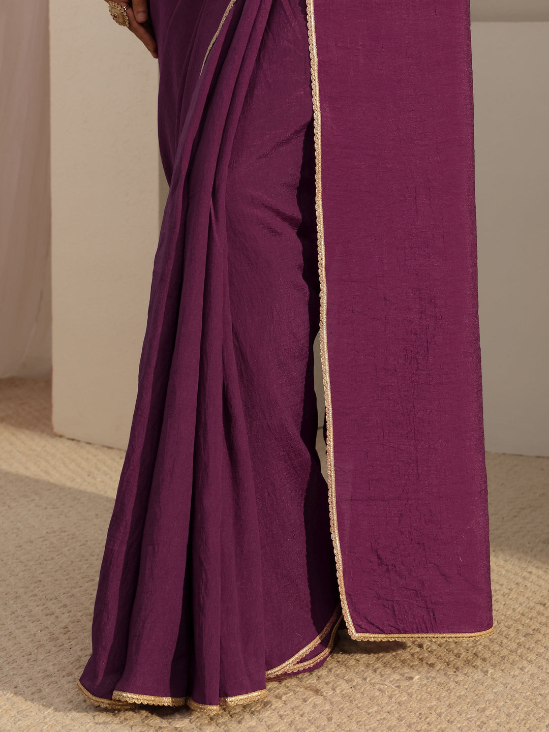  Purple Solid Silk Blend Saree With Unstiched Blouse Piece 