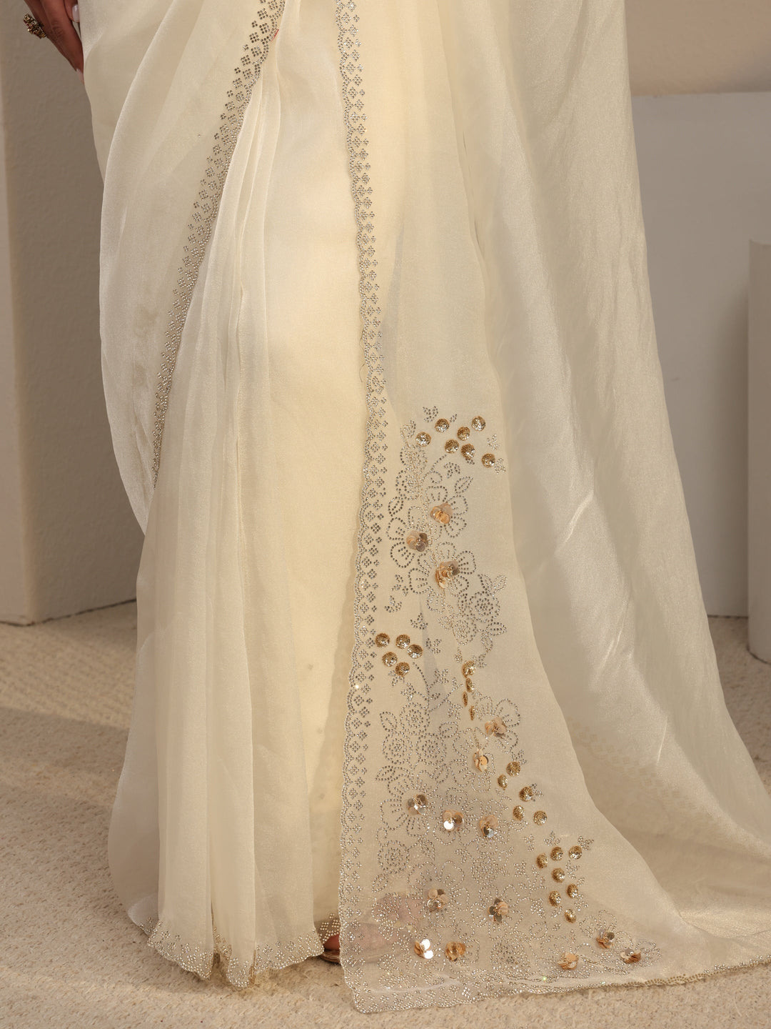  Libas White Embellished Organza Saree With Unstitched Blouse Piece 