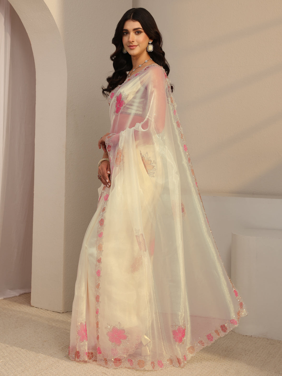  Libas Ivory Floral Embellished Organza Sareewith Unstitched Blouse Piece 