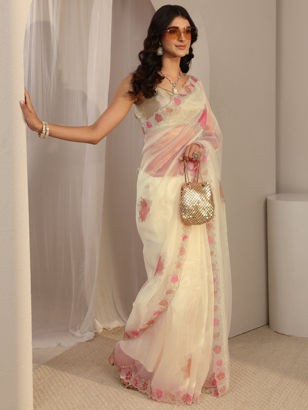  Libas Ivory Floral Embellished Organza Sareewith Unstitched Blouse Piece 