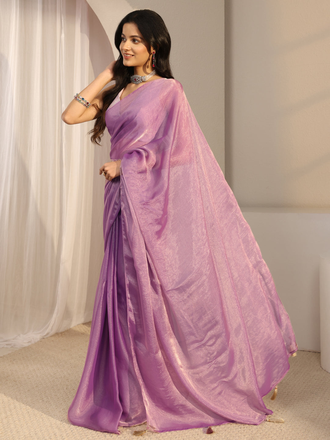  Lavender Solid Chiffon Saree With Unstiched Blouse Piece 