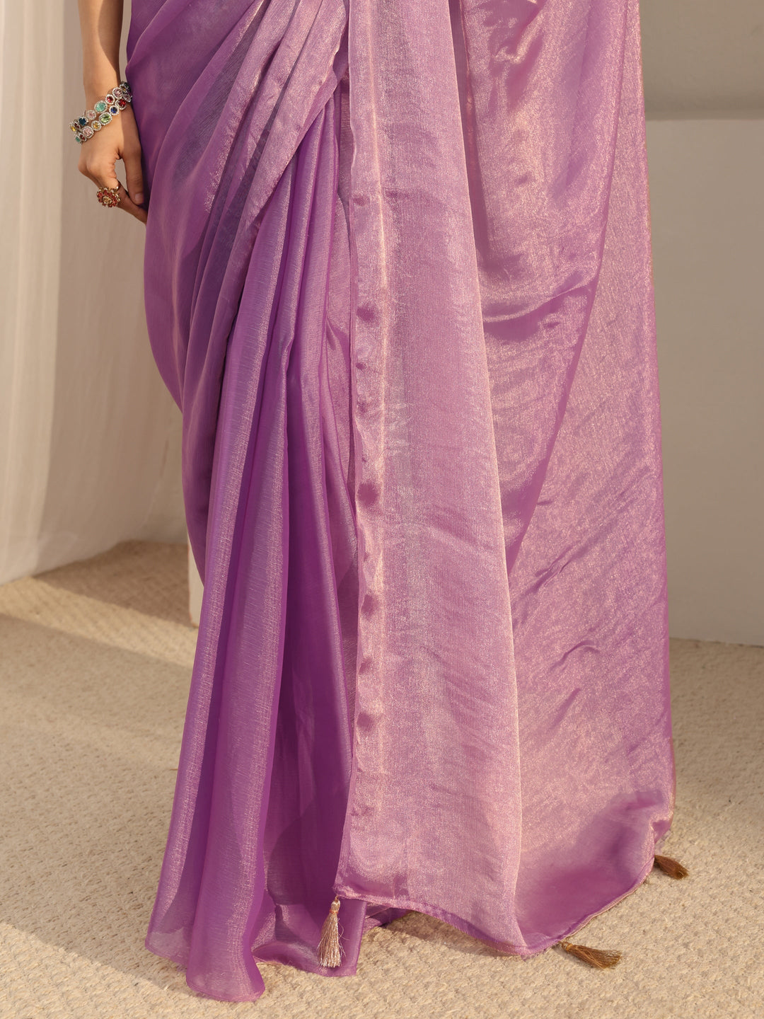  Lavender Solid Chiffon Saree With Unstiched Blouse Piece 