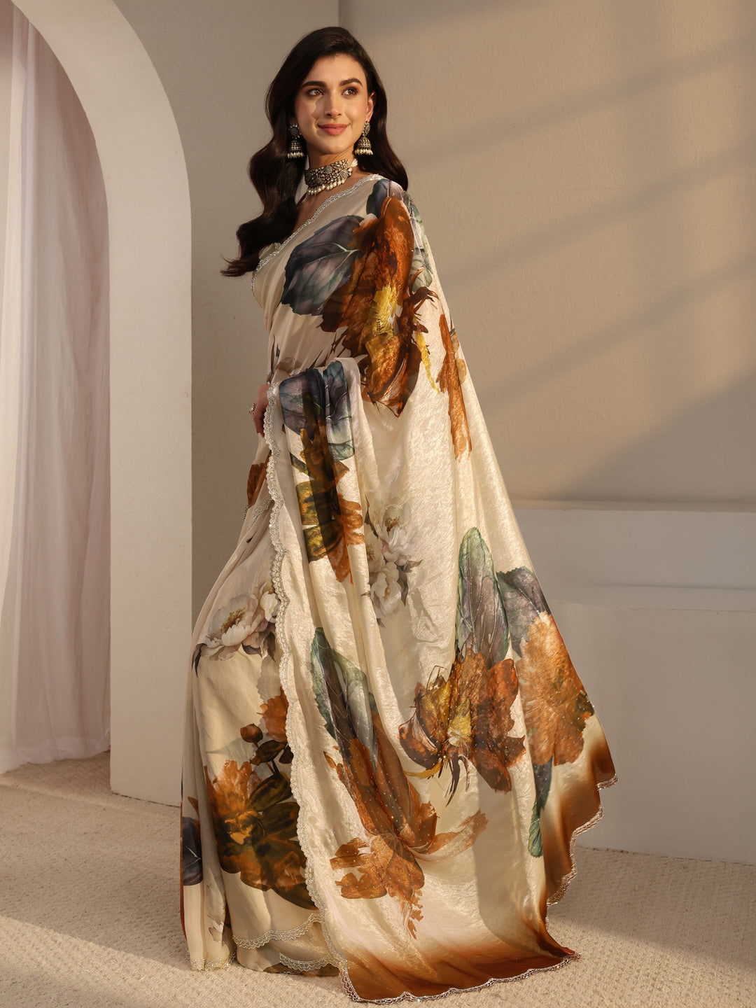  Libas Ivory Floral Printed Tissue Saree With Unstitched Blouse Piece 