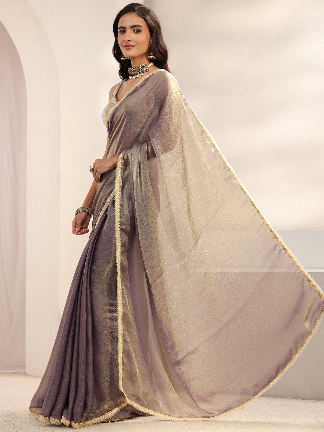  Lavender Solid Chiffon Saree With Unstitched Blouse Piece 