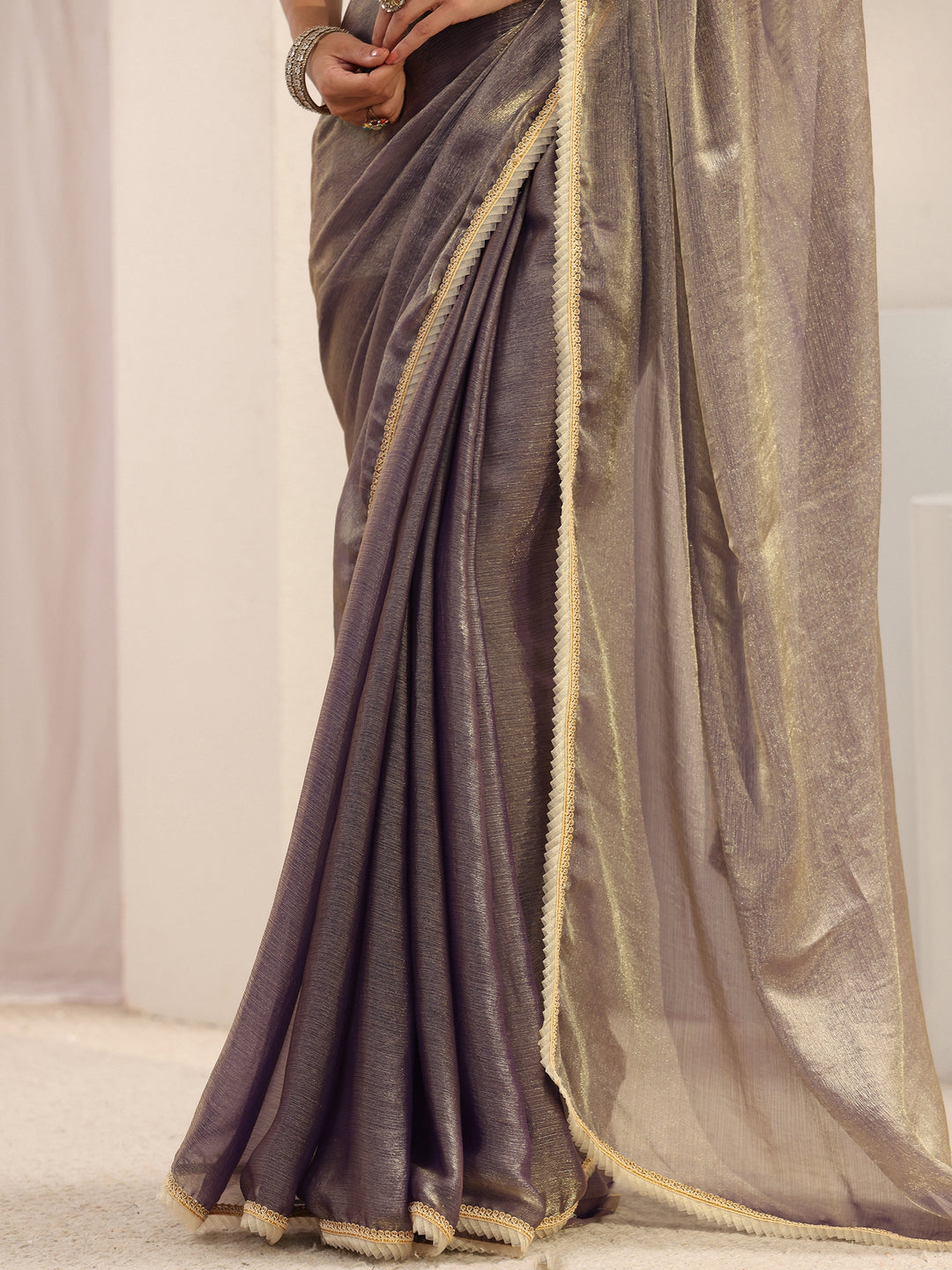  Lavender Solid Chiffon Saree With Unstitched Blouse Piece 