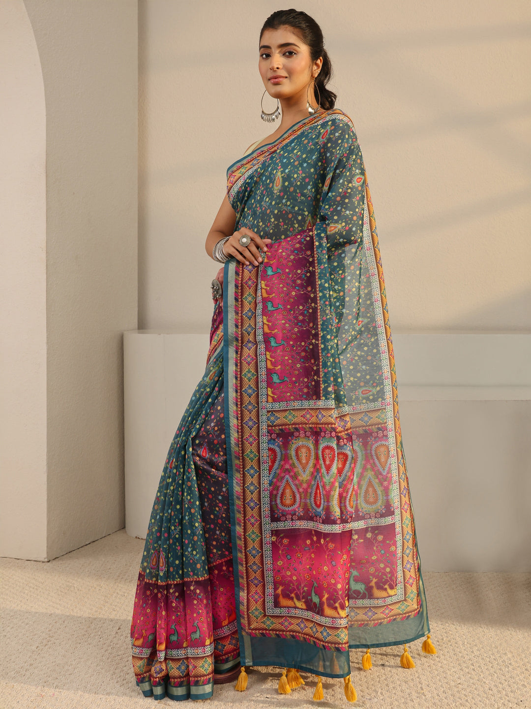  Green Floral Printed Silk Blend Tassel Saree With Unstitched Blouse Piece 