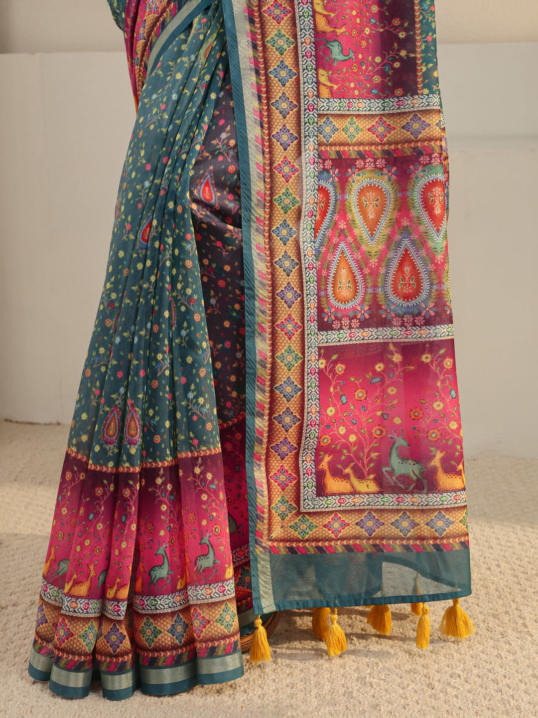  Green Floral Printed Silk Blend Tassel Saree With Unstitched Blouse Piece 