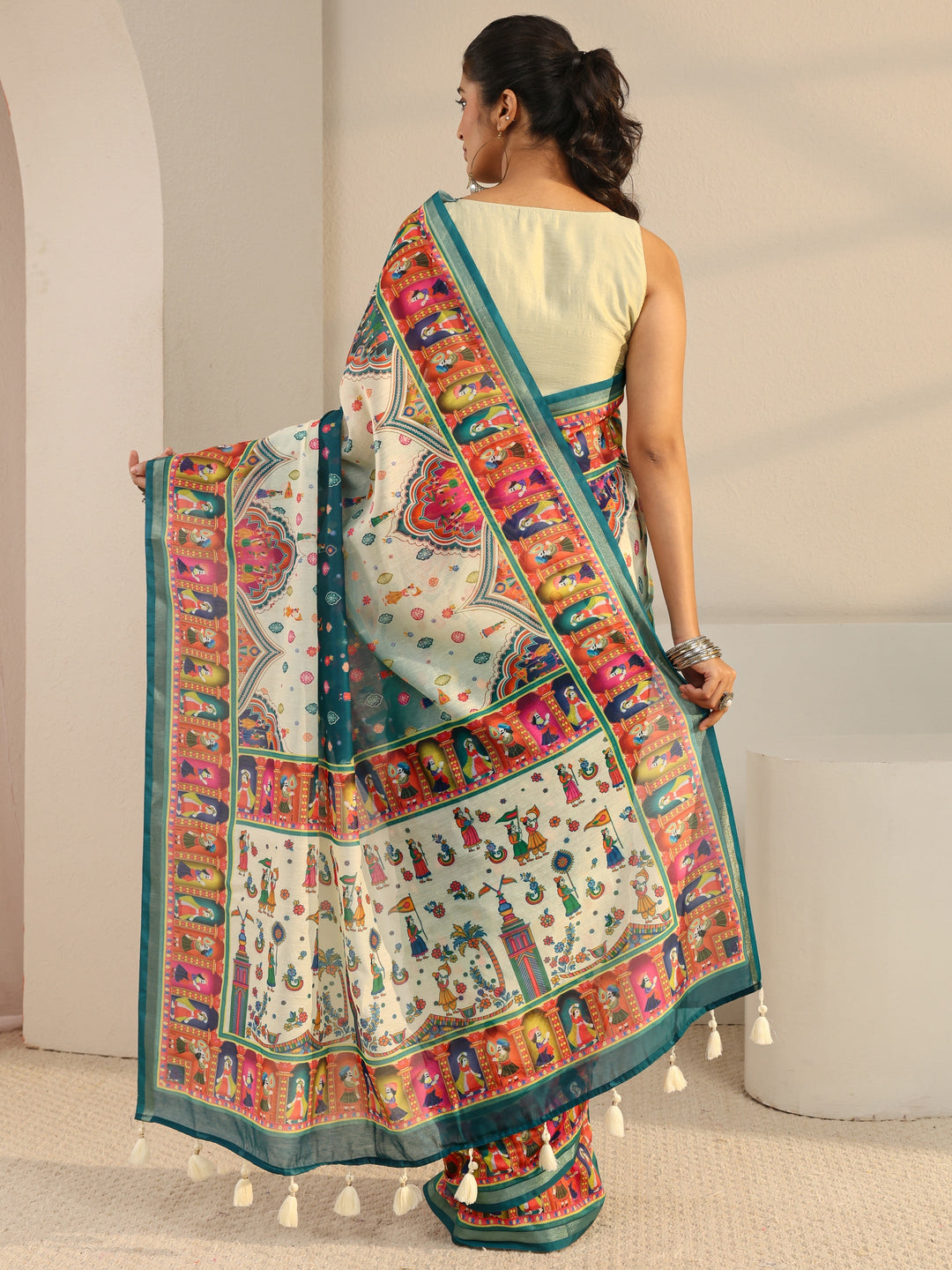  Green Tribal Printed Silk Blend Ombre Tassel Saree With Unstitched Blouse Piece 
