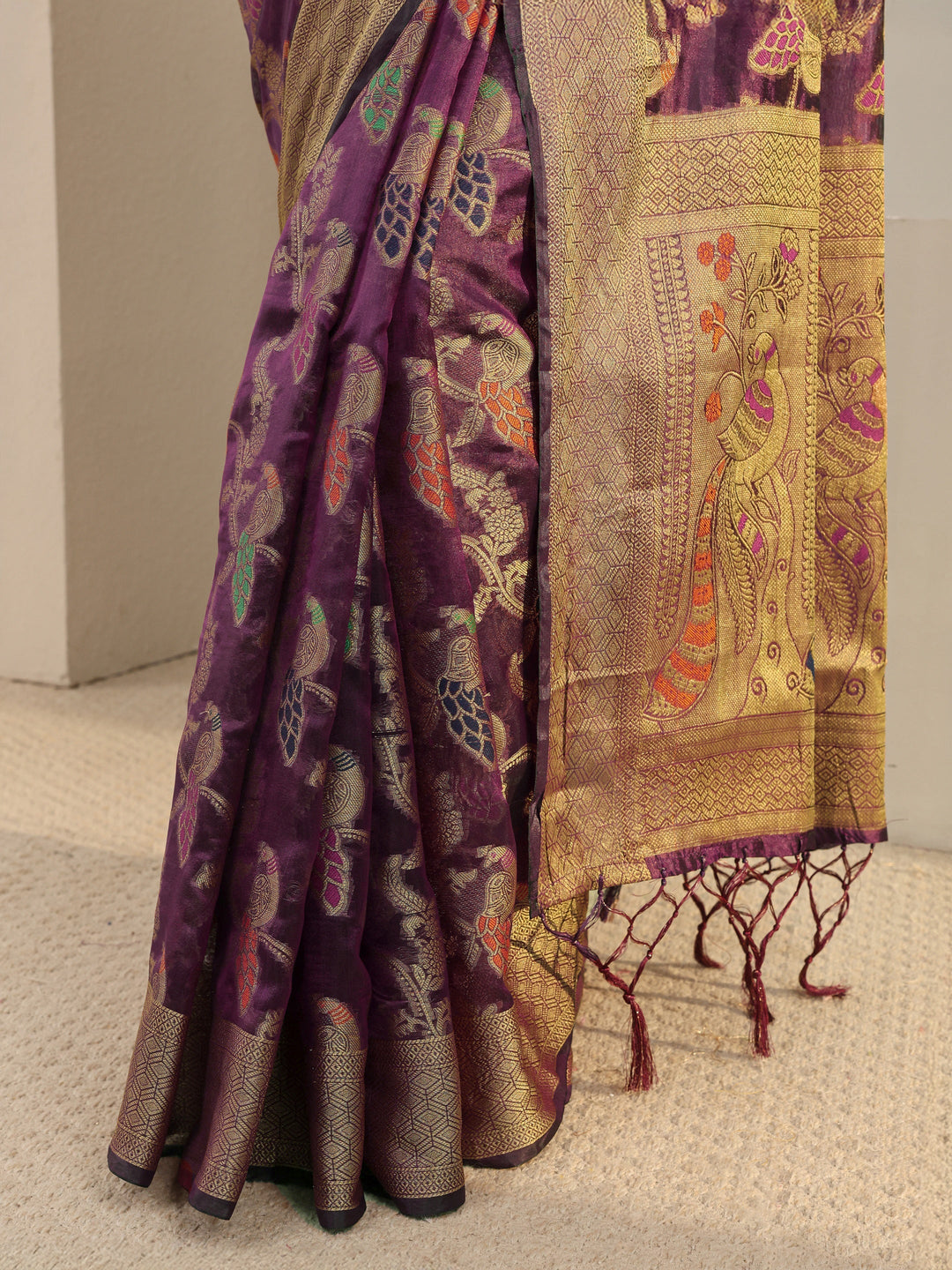  Purple Floral Woven Design Silk Blend Saree With Unstitched Blouse Piece 