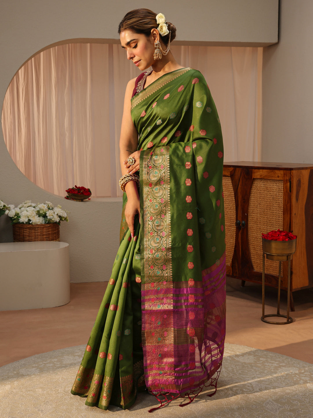  Green Kanjeevaram Silk Blend Saree 